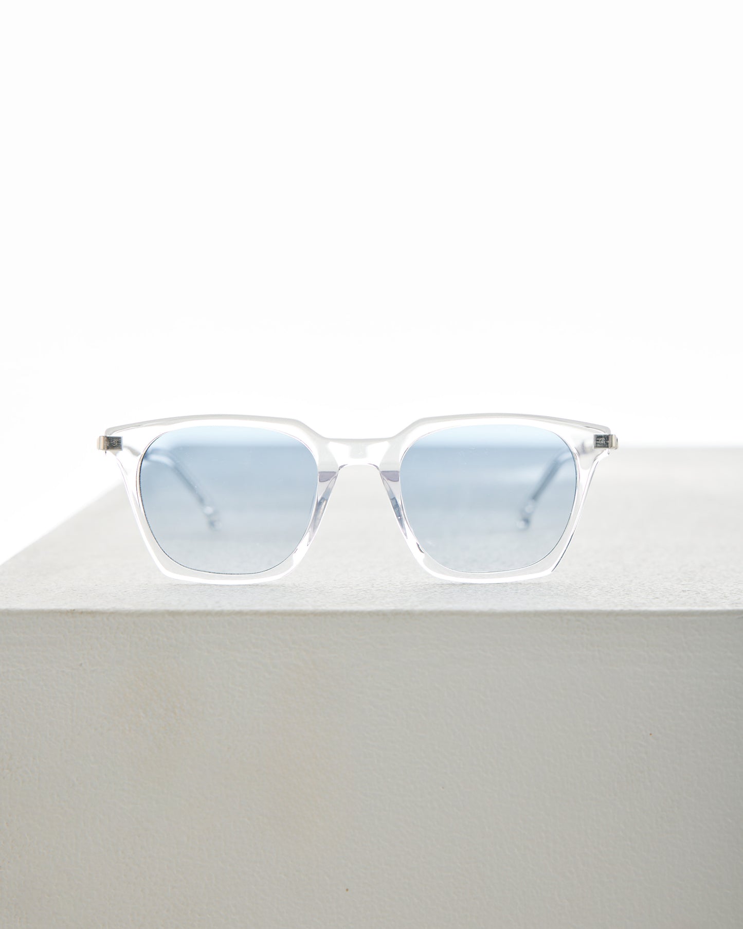 Lunettes de soleil brillantes