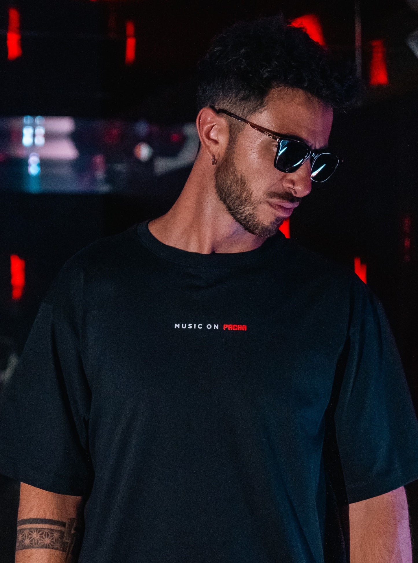 Pacha X Music on - edição limitada T -Shirt