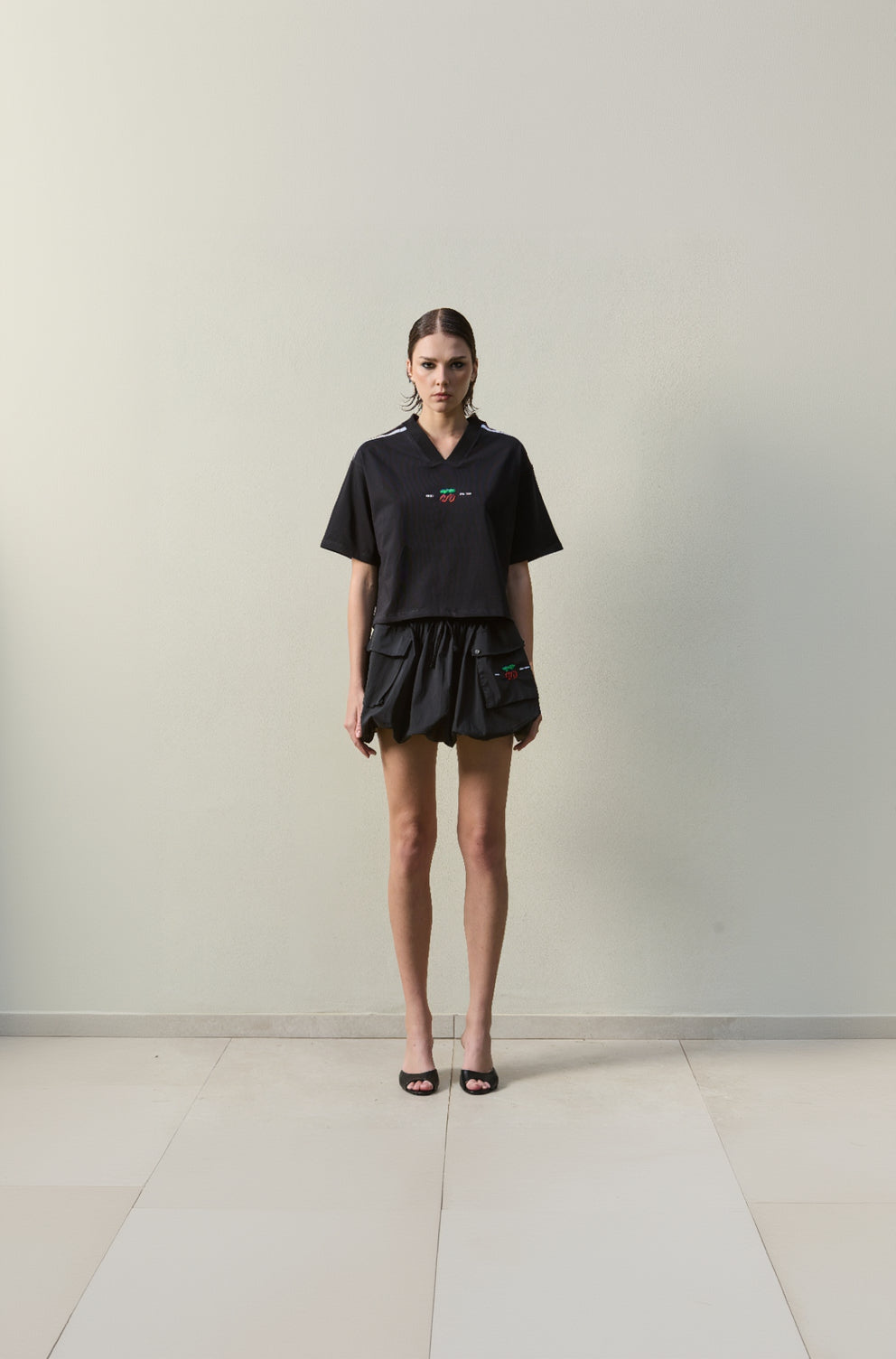 CROP WOMAN RUGBY ESSX00PACHA BLACK