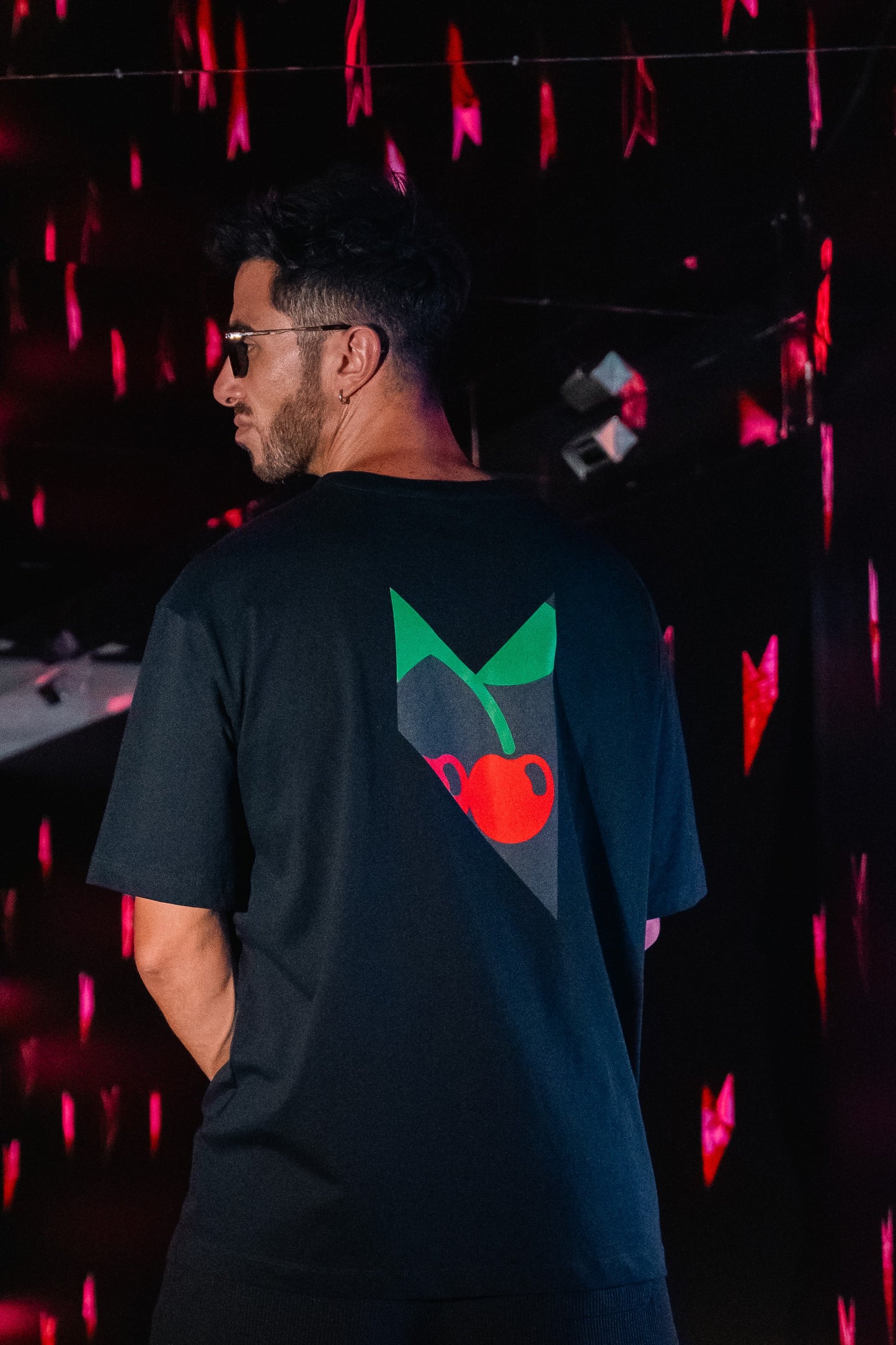 Pacha X Music on - edição limitada T -Shirt