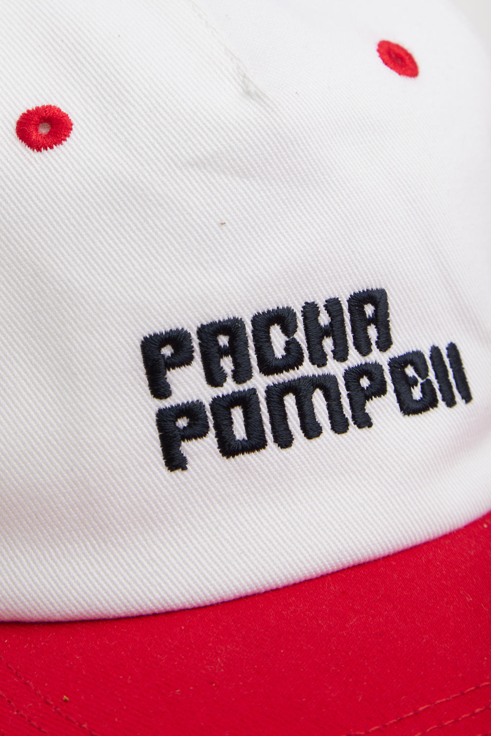 Pacha x Pompeii Gorra Blanca
