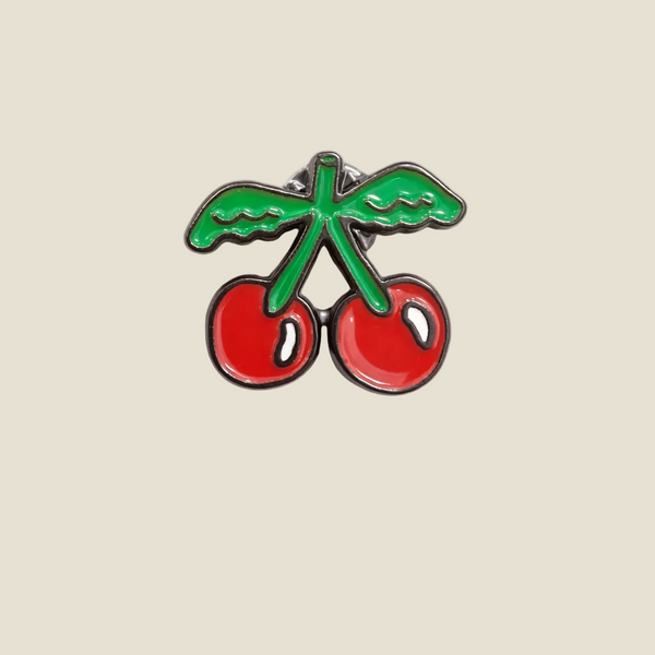 PIN CEREZA BAILONGA