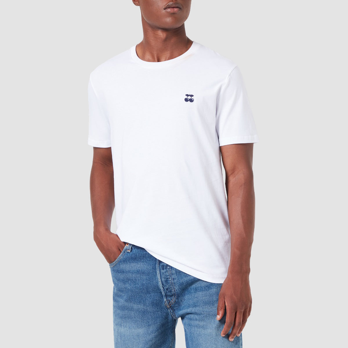 Camiseta Cereza Bordada Unisex