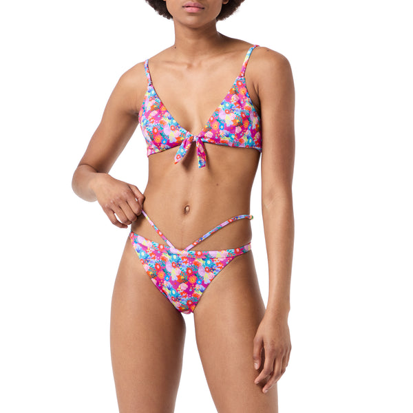 Rosa Flores Bikini